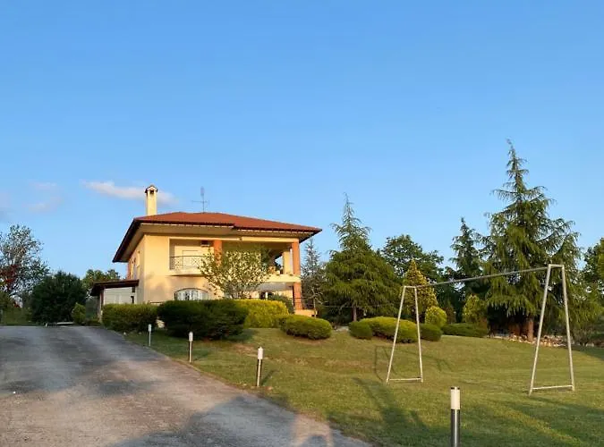 E L Urban Villa. Villa *