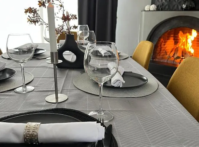 E L Urban Villa. * Epanomi