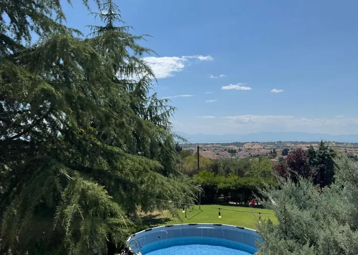 Villa E L Urban Villa. Epanomi